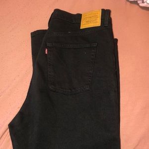 Rib cage Straight Ankle Levi Jeans. Only worn once by original owner!
